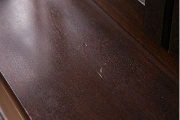 中古　松本民芸家具　和・洋どちらの空間にも合わせやすいシックなサイドボード(収納棚、戸棚、カウンターテーブル、サイドキャビネット、テレビ台、テレビボード)(R-083061)