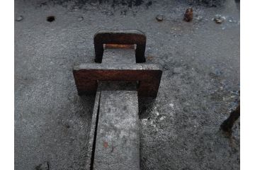 アンティーク雑貨　重厚感のある佇まいが魅力的な蔵戸の錠前金具(ディスプレイ雑貨、蔵戸パーツ)(R-083068)