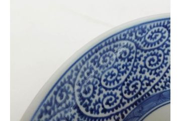 上手物　江戸期　大明成化年製　古伊万里　染付　松竹梅　1尺2寸　約36cm　蛸唐草の絵付けが見事な大皿(和食器、和皿、木箱付き、一尺二寸)(R-083071)