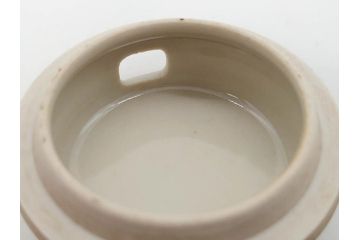 時代物　九谷焼　赤絵　福銘　龍図　細かな意匠が感じられる豪華な絵付けの三足香炉(三つ足、仏具、茶道具)(R-083074)