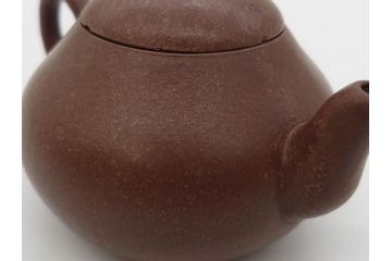中国　唐物　秋水銘　梨皮　朱泥　紫泥　落ち着いた佇まいで和の雰囲気を引き立てる急須(茶注、煎茶道具、茶道具、茶器)(R-083075)