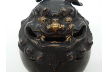 時代物　中国古玩　古銅　獅子　香炉(香爐、仏具、茶道具)(R-083078)