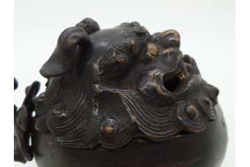 時代物　中国古玩　古銅　獅子　香炉(香爐、仏具、茶道具)(R-083078)