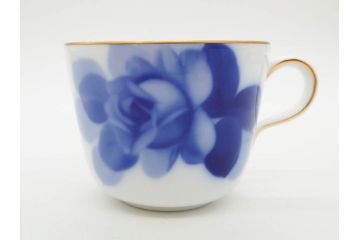 大倉陶園(OKURA、OAC)　深みのあるブルーローズが美しいモーニングカップ&ソーサー2客セット(バラ、薔薇、金彩、白磁、C&S、洋食器)(R-083089)