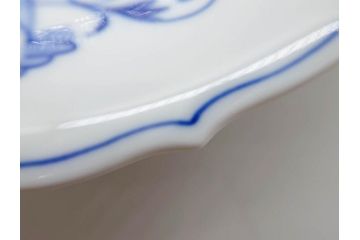 ドイツ　マイセン　Meissen　ブルーオニオン　洗練されたデザインが上品な雰囲気を醸し出すティーカップ&ソーサー3客セット(洋食器、C&S)(R-083091)