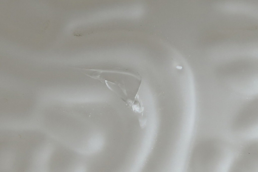 イギリスアンティーク　フレームに味がある英国スタイルの三灯シャンデリア　(R-083097)