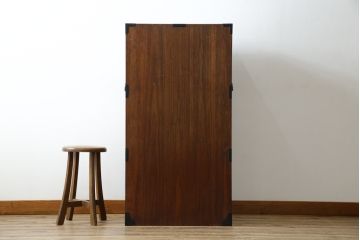 和製アンティーク　総桐材　希少な縦型デザイン　上質な作りに惹かれる7段引き出し時代箪笥(衣装箪笥、和たんす、収納箪笥、整理タンス、チェスト)(R-083098)