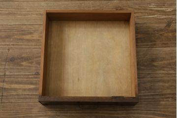 和製アンティーク　昭和初期　上質な作り!!　ろくろ挽きの脚が可愛い引き出し付きレコードキャビネット(レコードケース、サイドキャビネット、サイドボード、収納棚、戸棚)(R-083100)