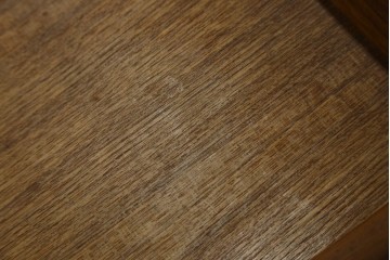 和製ビンテージ　北欧デザイン!!　チーク材　シンプルで小振りな五段引き出し　(R-083101)