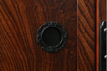 中古　美品!!　岩谷堂箪笥　桜木家具店製　緻密な意匠が魅力の飾り棚　(R-083103)