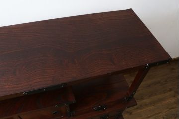 中古　美品!!　岩谷堂箪笥　桜木家具店製　緻密な意匠が魅力の飾り棚(茶棚、茶箪笥、収納棚、飾り棚、戸棚、サイドボード)(R-083103)