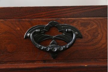 中古　美品!!　岩谷堂箪笥　桜木家具店製　緻密な意匠が魅力の飾り棚(茶棚、茶箪笥、収納棚、飾り棚、戸棚、サイドボード)(R-083103)