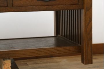 中古　ブランド家具　希少な廃番品　Shin-Lee(シンリー)　引き出し付きがいいね!!上質な作りのローテーブル(センターテーブル、リビングテーブル、座卓)(R-083105)