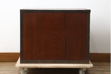 和製アンティーク　明治期　完全オリジナル品　総欅(ケヤキ)材　歴史を感じる酒田船箪笥(帳箱型、帳場箪笥、和タンス、舟箪笥、小箪笥、小物収納、収納箪笥、引き出し)(R-083108)