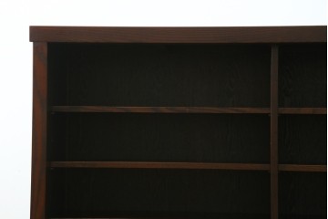 中古　美品!!　三面栗(クリ)材　落ち着いたデザインの水屋箪笥サイドボード　(R-083112)