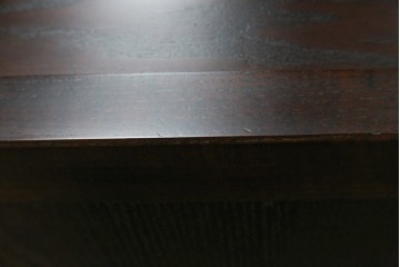 中古　美品!!　三面栗(クリ)材　落ち着いたデザインの水屋箪笥サイドボード　(R-083112)