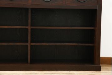 中古　美品!!　三面栗(クリ)材　引き出し4杯付き　落ち着いたデザインの水屋箪笥サイドボード(リビングボード、サイドキャビネット、食器棚、カップボード、収納棚、戸棚)(R-083113)