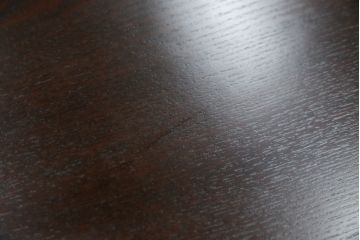 中古　美品!!　三面栗(クリ)材　引き出し4杯付き　落ち着いたデザインの水屋箪笥サイドボード(リビングボード、サイドキャビネット、食器棚、カップボード、収納棚、戸棚)(R-083113)