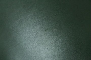 中古　美品!!　高級品　アメリカ　Stickley(スティックレー、スティックレイ)　オーク材　本革(レザー)　直線を基調とした縦格子が美しいデザインの2Pソファ　(R-083117)
