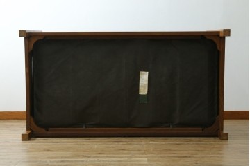 中古　美品!!　高級品　アメリカ　Stickley(スティックレー、スティックレイ)　オーク材　本革(レザー)　直線を基調とした縦格子が美しいデザインの2Pソファ　(R-083117)