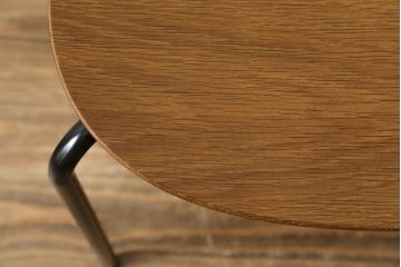 中古　美品　北欧家具　老舗家具メーカー CARL HANSEN & SON(カール・ハンセン&サン)　ハンス J. ウェグナー(HANS J. WEGNER)デザイン　CH88P　洗練されたデザインが目を引くチェア(ダイニングチェア、アームレスチェア、オフィスチェア、板座チェア、イス、椅子)(R-083124)