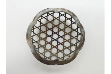 時代物　大名道具　金蒔絵　梨地　阿古陀　香炉(花唐草、籠目火屋、木製、漆器、漆芸、仏具、茶道具、木箱付き)(R-083127)