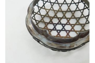 時代物　大名道具　金蒔絵　梨地　阿古陀　香炉(花唐草、籠目火屋、木製、漆器、漆芸、仏具、茶道具、木箱付き)(R-083127)
