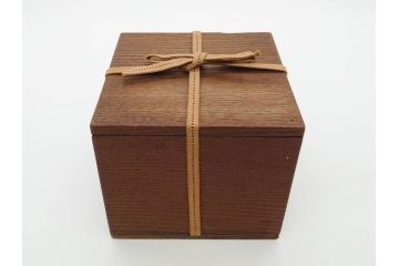 時代物　大名道具　金蒔絵　梨地　阿古陀　香炉(花唐草、籠目火屋、木製、漆器、漆芸、仏具、茶道具、木箱付き)(R-083127)