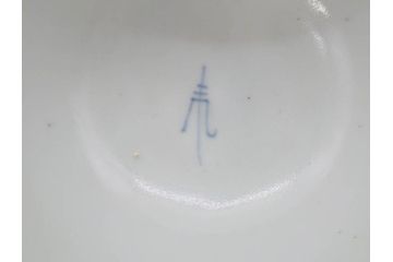 江戸期　古伊万里　染付　柳文が目を引く湯呑み2客セット(湯のみ、ぐい呑み、煎茶、茶器、和食器)(R-083129)