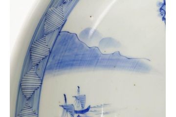 江戸期　古伊万里　染付　約33cm　1尺　大皿　緻密に描かれた山水図が見事な大鉢(深鉢、和皿、和食器、一尺)(R-083130)