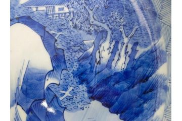 江戸期　古伊万里　染付　約33cm　1尺　大皿　緻密に描かれた山水図が見事な大鉢(深鉢、和皿、和食器、一尺)(R-083130)
