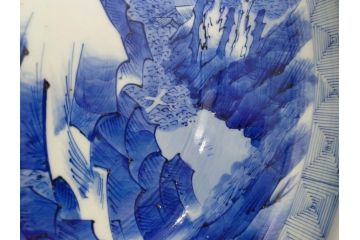 江戸期　古伊万里　染付　約33cm　1尺　大皿　緻密に描かれた山水図が見事な大鉢(深鉢、和皿、和食器、一尺)(R-083130)