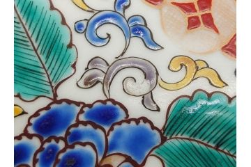 上手物　江戸期　太明成化年製　古伊万里　染付　色絵　約39cm　1尺3寸　色鮮やかな絵付けが存在感を放つ大皿(魚、和皿、和食器、一尺三寸)(R-083131)