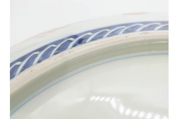 江戸期　古伊万里　染付　色絵　金彩　松竹梅　約46cm　1尺5寸　華やかで凝った意匠が目を引く大皿(人物、鳳凰、桐、和皿、和食器、一尺五寸)(R-083132)