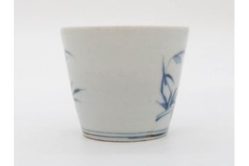 江戸期　古伊万里　染付　渦福　様々な用途に使える猪口4客セット(ススキ、竹、五葉若葉、そば猪口、蕎麦猪口、酒器、杯、盃、おちょこ、湯呑み、湯のみ、和食器)(R-083134)