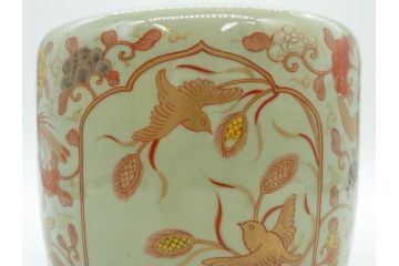 上手物　染付　色絵　金彩　花鳥図　丁寧に描かれた絵柄が素敵な火鉢(鉢カバー、手あぶり、傘立て)(R-083135)