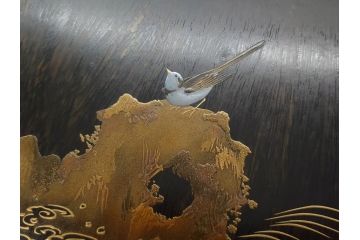 明治期　小川松民　晴川院法印　金銀蒔絵　波千鳥　豪華な蒔絵が素晴らしい!上品な雰囲気漂う硯箱(硯、水滴、水差し、漆器、漆芸、木製、書道具、共箱付き)(R-083136)