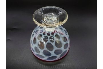 当時物　大正〜昭和初期　碗型　乳白水玉　赤縁　手作りの温かみを感じる氷コップ2点セット(吹きガラス、グラス、硝子、和ガラス)(R-083140)