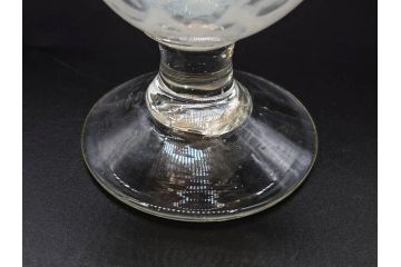 当時物　大正〜昭和初期　棗(なつめ)型　乳白水玉　優しい色合いに魅了される赤縁氷コップ2客セット(なつめ形、吹きガラス、硝子、グラス、和ガラス)(R-083141)
