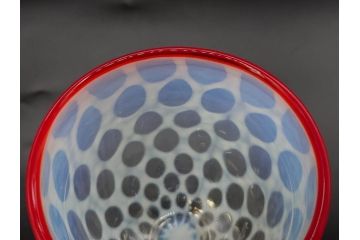 当時物　大正〜昭和初期　棗(なつめ)型　乳白水玉　優しい色合いに魅了される赤縁氷コップ2客セット(なつめ形、吹きガラス、硝子、グラス、和ガラス)(R-083141)