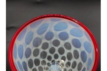 当時物　大正〜昭和初期　棗(なつめ)型　乳白水玉　優しい色合いに魅了される赤縁氷コップ2客セット(なつめ形、吹きガラス、硝子、グラス、和ガラス)(R-083141)