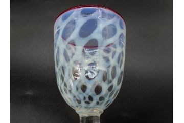 当時物　大正〜昭和初期　棗(なつめ)型　乳白水玉　優しい色合いに魅了される赤縁氷コップ2客セット(なつめ形、吹きガラス、硝子、グラス、和ガラス)(R-083141)