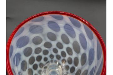当時物　大正〜昭和初期　棗(なつめ)型　乳白水玉　優しい色合いに魅了される赤縁氷コップ2客セット(なつめ形、吹きガラス、硝子、グラス、和ガラス)(R-083141)