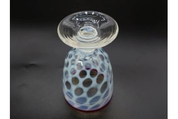 当時物　大正〜昭和初期　棗(なつめ)型　乳白水玉　優しい色合いに魅了される赤縁氷コップ2客セット(なつめ形、吹きガラス、硝子、グラス、和ガラス)(R-083141)