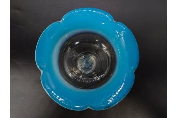 当時物　大正〜昭和初期　棗(なつめ)型　輪花　乳白ぼかし　赤縁　青縁　レトロな雰囲気漂う氷コップ3客セット(なつめ形、吹きガラス、硝子、グラス、和ガラス)(R-083145)
