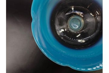 当時物　大正〜昭和初期　棗(なつめ)型　輪花　乳白ぼかし　赤縁　青縁　レトロな雰囲気漂う氷コップ3客セット(なつめ形、吹きガラス、硝子、グラス、和ガラス)(R-083145)