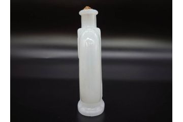 昭和初期〜中期　乳白　醤油差し　気品を感じるガラス瓶3点セット(醤油瓶、調味料入れ、ソース、一輪挿し、花器、花生、花入、花瓶、硝子、ビン)(R-083146)
