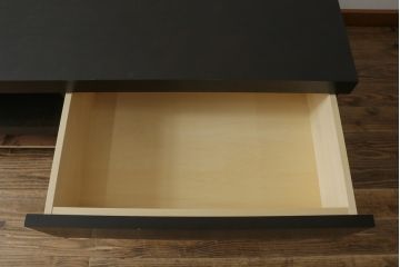 中古　美品　Time & Style(タイムアンドスタイル)　COMPOSITION(コンポジション)　LOW AV BOARD(ローAVボード)　落ち着いた木目とシャープなラインが魅力的なテレビ台(TVボード、テレビボード、リビングボード、収納棚、戸棚、ローボード)(定価約34万円)(R-083147)
