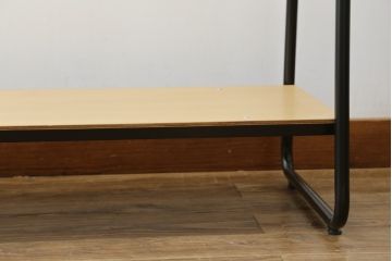 中古　美品　IDEE(イデー)　PAUL HANGER STAND(ポールハンガースタンド)　ナチュラル　シンプルで美しく暮らしに馴染むハンガーラック(洋服掛け、コート掛け、店舗什器)(R-083148)