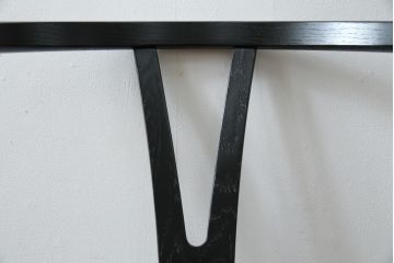 中古　超美品　北欧家具　老舗家具メーカー CARL HANSEN & SON(カール・ハンセン&サン)　ハンス J. ウェグナー(HANS J. WEGNER)デザイン　CH24　オーク材　　本革(レザー)クッション付き　特徴的なラインを描く美しいフォルムのYチェア(ワイチェア、ダイニングチェア、アームチェア、イス、椅子)(定価約17万円)(R-083149)